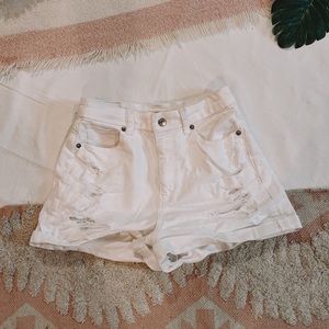 Curve size 2 Mom Jean shorts American Eagle